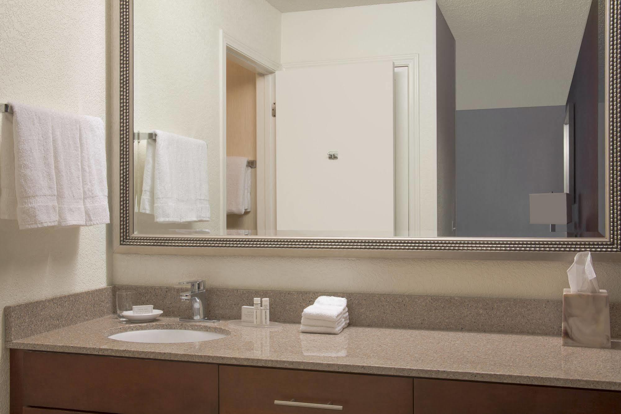 Residence Inn Los Angeles Lax/Manhattan Beach Exterior photo